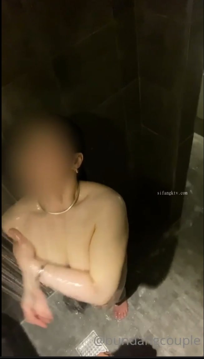 558KRS-171 浮気盛りの人妻さん 若奥様はやりたい盛り 14